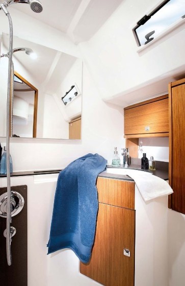 Bavaria 46 Cruiser - Boatscribe.com