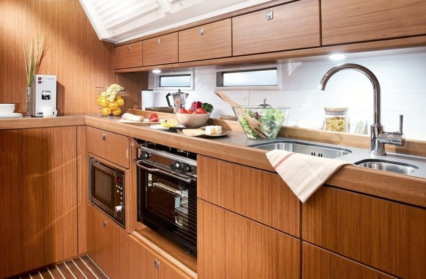 Bavaria 46 Cruiser - Boatscribe.com