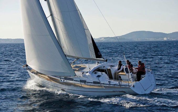 Bavaria C38 - Boatscribe.com