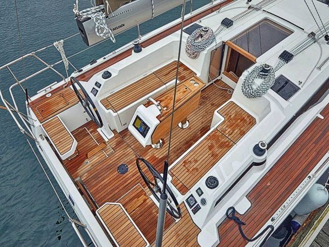 Bavaria 38 Cruiser - Boatscribe.com