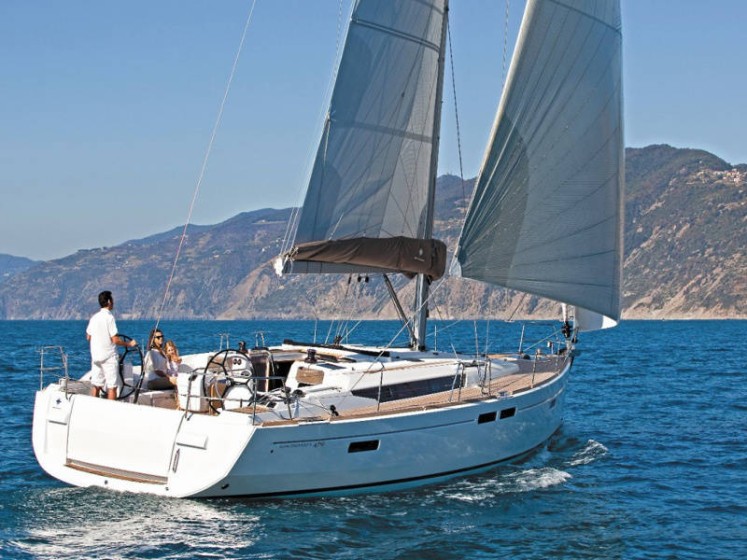 Sun Odyssey 519 - Boatscribe.com