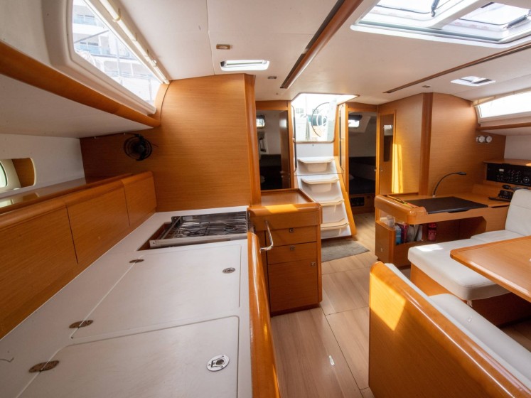 Sun Odyssey 519 - Boatscribe.com