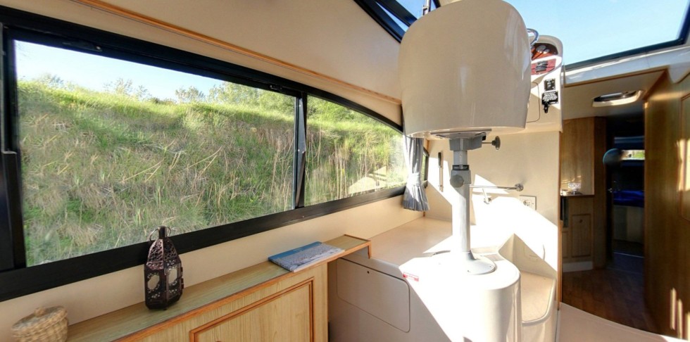 Le Boat Caprice - Boatscribe.com