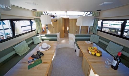 Le Boat Elegance - Boatscribe.com