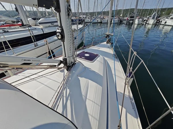 Bavaria 30 Cruiser - Boatscribe.com