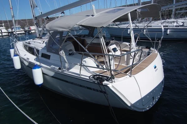 Bavaria 34 Cruiser - Boatscribe.com