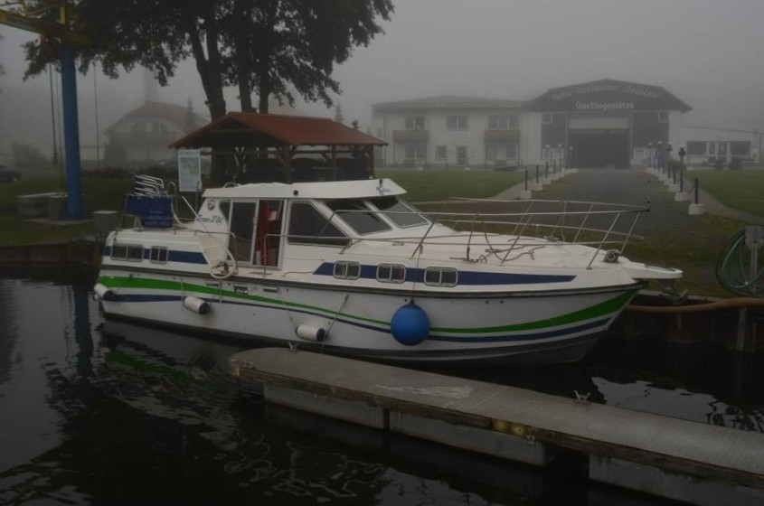 Tarpon 42 - Boatscribe.com