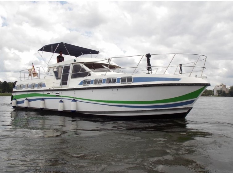 Tarpon 42 - Boatscribe.com