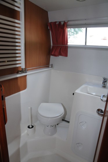 Tarpon 42 - Boatscribe.com