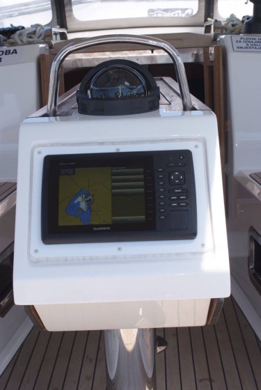 Bavaria 37 Cruiser - Boatscribe.com