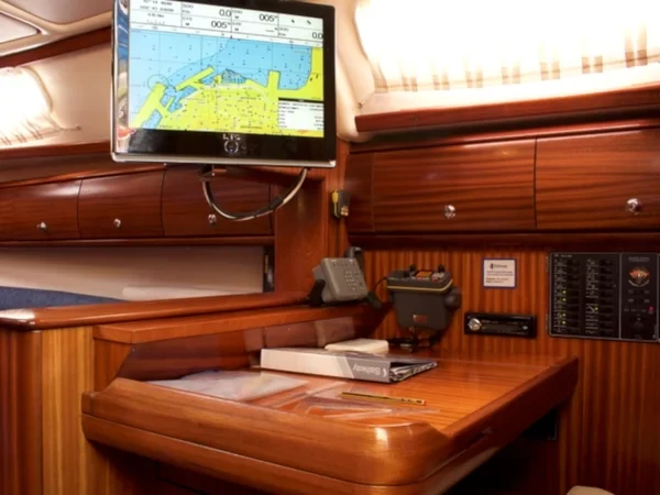 Bavaria 38 - Boatscribe.com