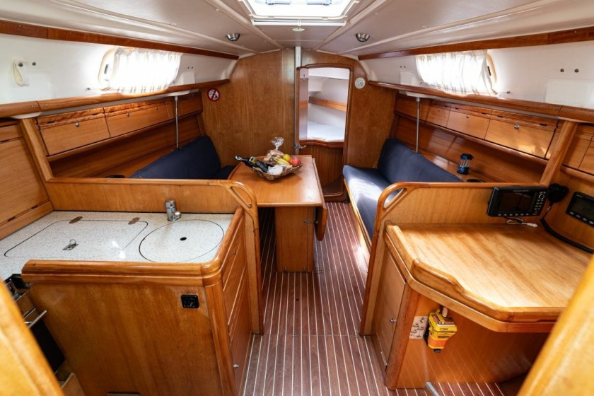 Bavaria 30 Cruiser - Boatscribe.com