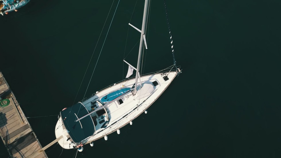 Bavaria 44 - Boatscribe.com