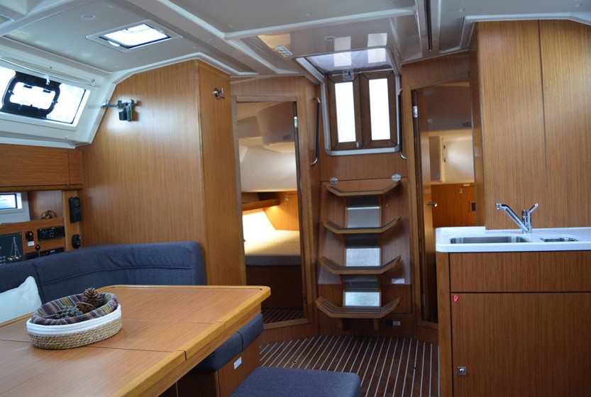 Bavaria 46 Cruiser - Boatscribe.com