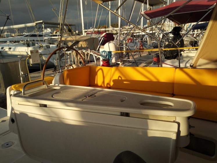 Cyclades 43.4 - Boatscribe.com