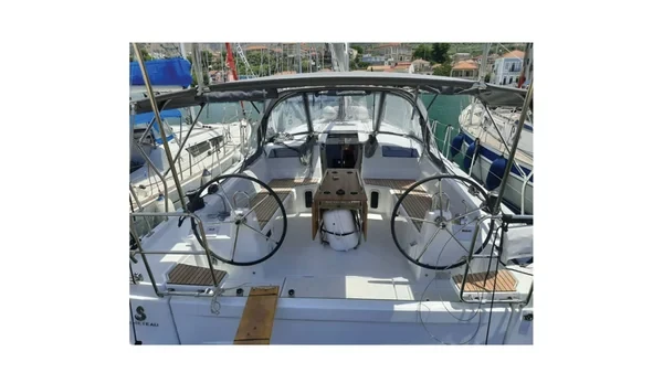 Oceanis 40.1 - Boatscribe.com