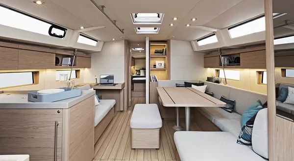 Oceanis 46.1 - Boatscribe.com