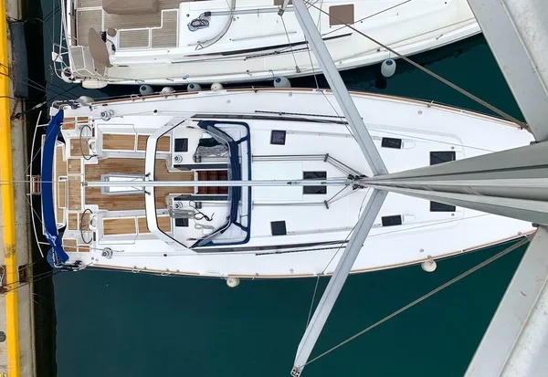 Oceanis 48 - Boatscribe.com