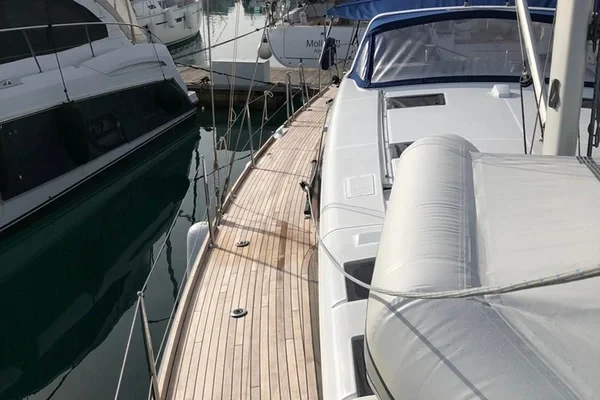 Beneteau Sense 51 - Boatscribe.com