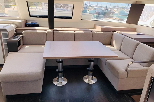 Elba 45 - Boatscribe.com