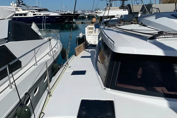 Elba 45 - Boatscribe.com