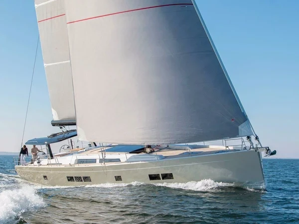 Hanse 675 - Boatscribe.com