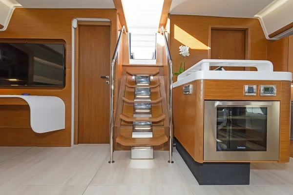 Hanse 675 - Boatscribe.com