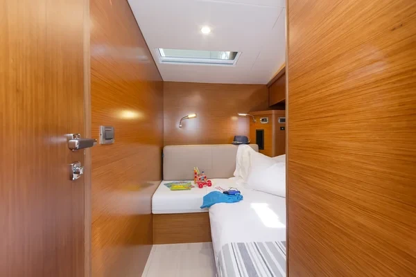 Hanse 675 - Boatscribe.com