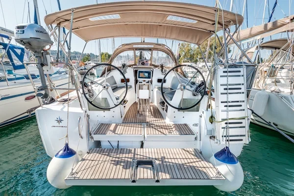 Sun Odyssey 349 - Boatscribe.com