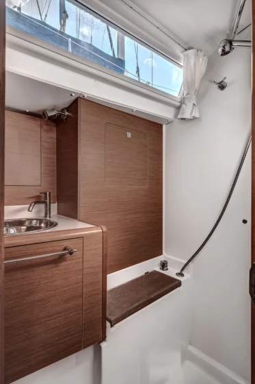 Sun Odyssey 419 - Boatscribe.com