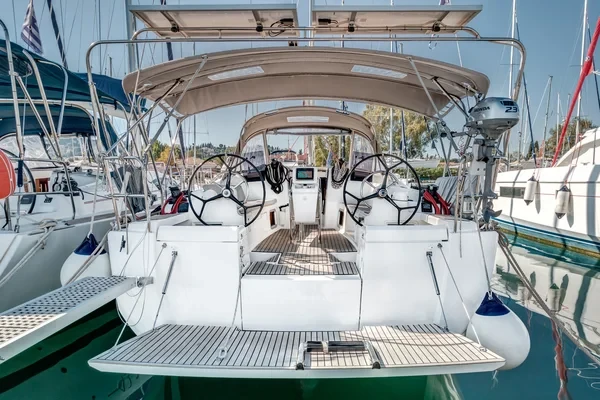 Sun Odyssey 419 - Boatscribe.com