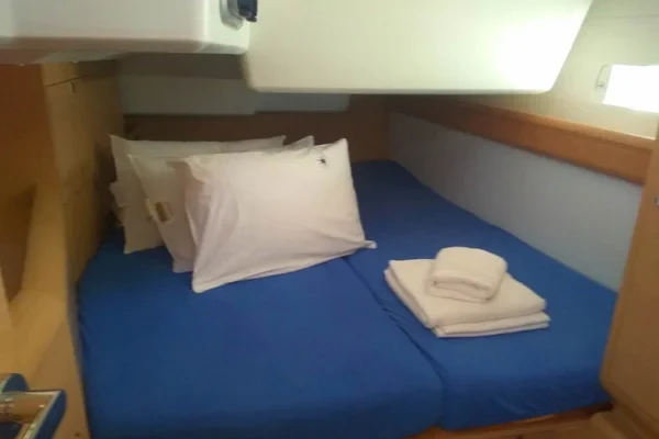 Sun Odyssey 519 - Boatscribe.com