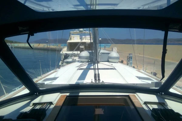 Sun Odyssey 519 - Boatscribe.com