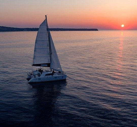 Lagoon 42 - Boatscribe.com