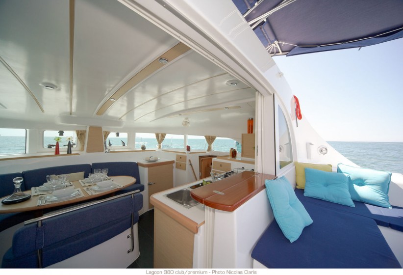 Lagoon 450 F - Boatscribe.com