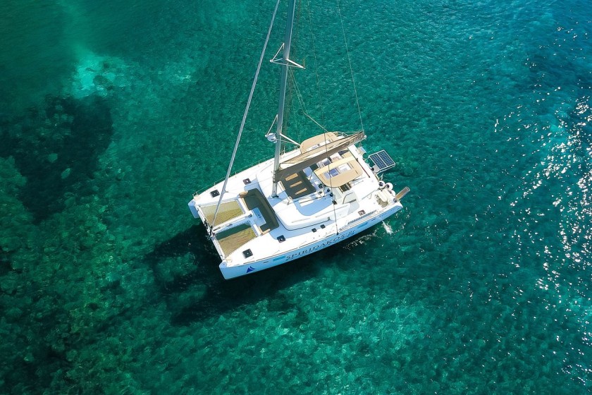 Lagoon 450 F - Boatscribe.com