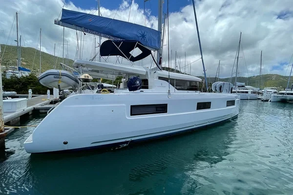 Lagoon 46 - Boatscribe.com