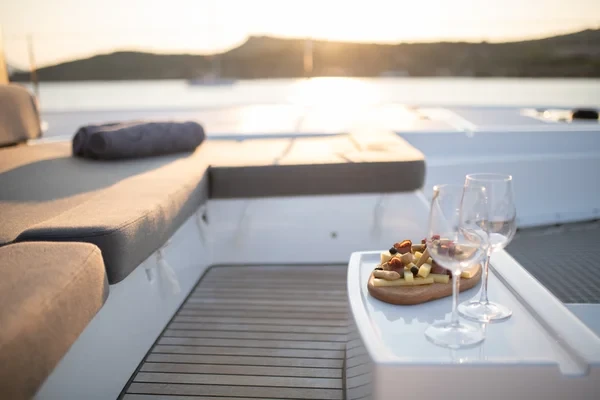 Lagoon 50 - Boatscribe.com