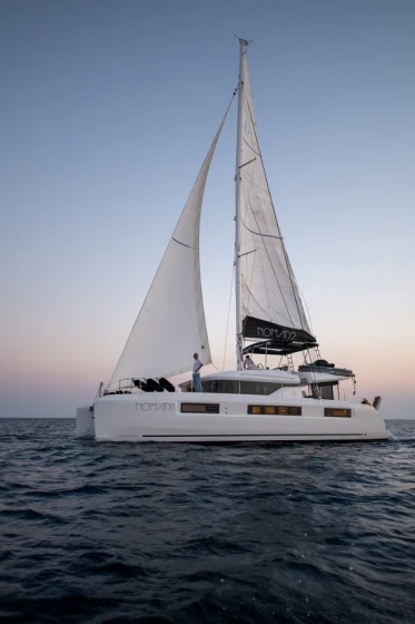 Lagoon 50 - Boatscribe.com