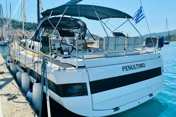 Oceanis 62 - Boatscribe.com