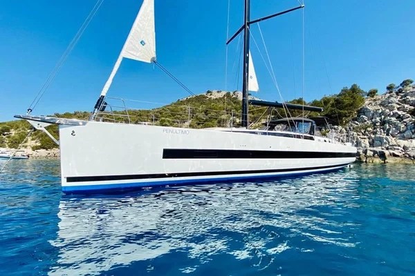 Oceanis 62 - Boatscribe.com