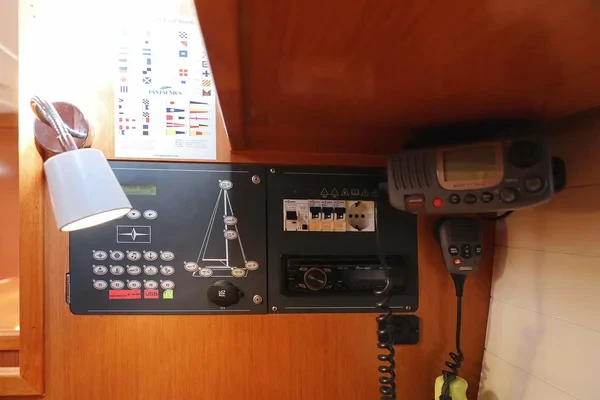 Bavaria 40 Cruiser - Boatscribe.com