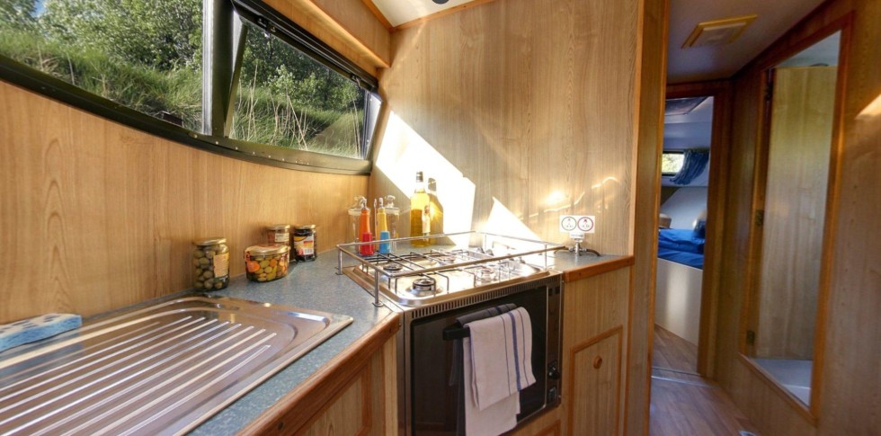 Le Boat Caprice - Boatscribe.com