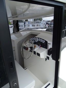 Le Boat Horizon 4 - Boatscribe.com