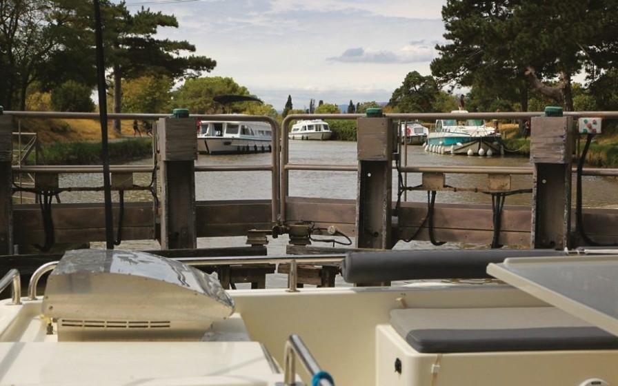 Le Boat Horizon 4 - Boatscribe.com