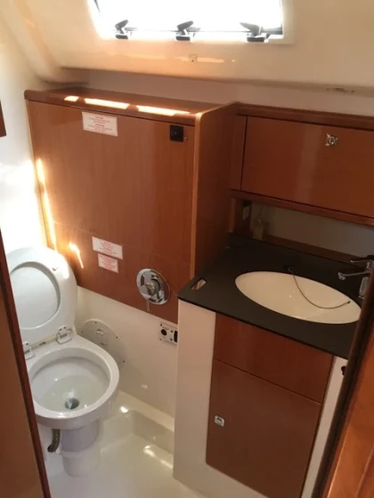 Bavaria 51 Cruiser - Boatscribe.com