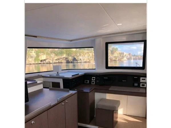 Bali 4.8 - Boatscribe.com