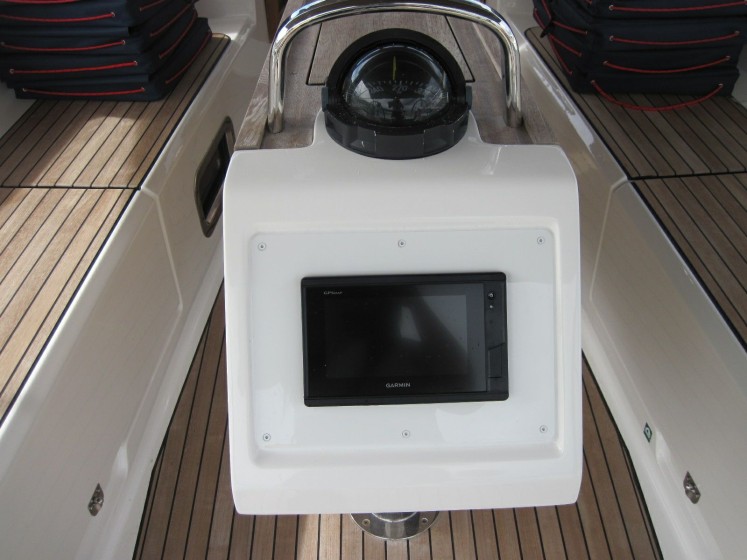 Bavaria 41 Cruiser - Boatscribe.com