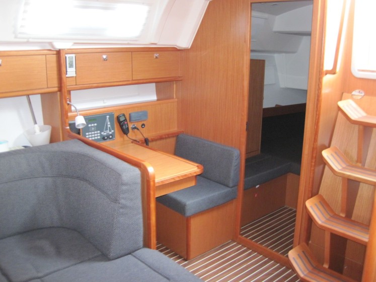 Bavaria 41 Cruiser - Boatscribe.com