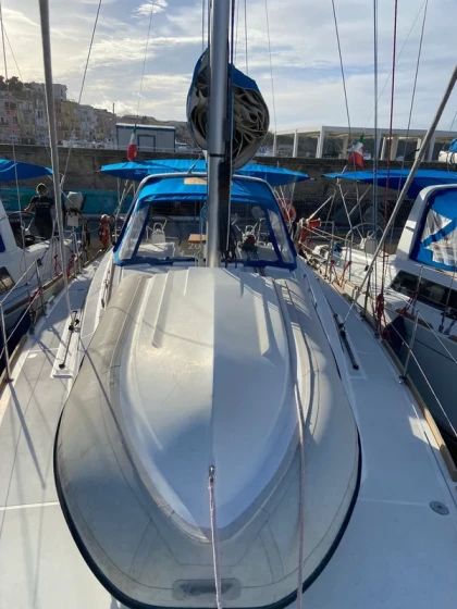 Oceanis 38 - Boatscribe.com